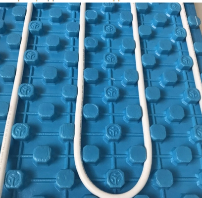 Línea de extrusión de módulos de calentamiento por suelo radiantes de plástico 450 kg/h